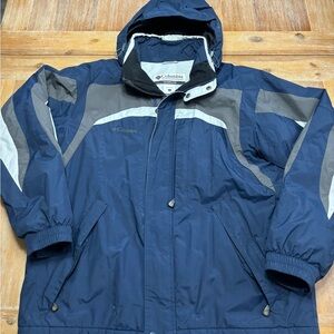 Columbia Men's Navy and Charcoal Ski Jacket